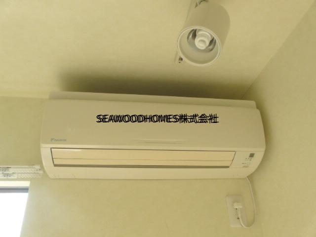 その他設備　エアコン標準装備。一年中快適な室温で過ごせる。