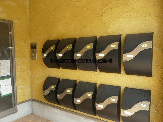 エントランス　★郵便ポスト★