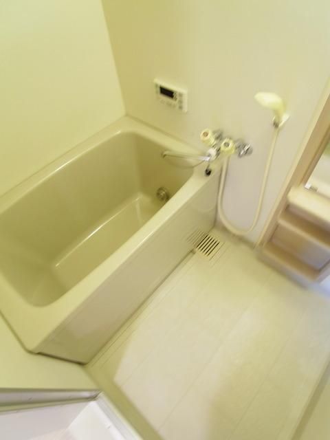 バス・シャワールーム　☆追い焚きバス☆