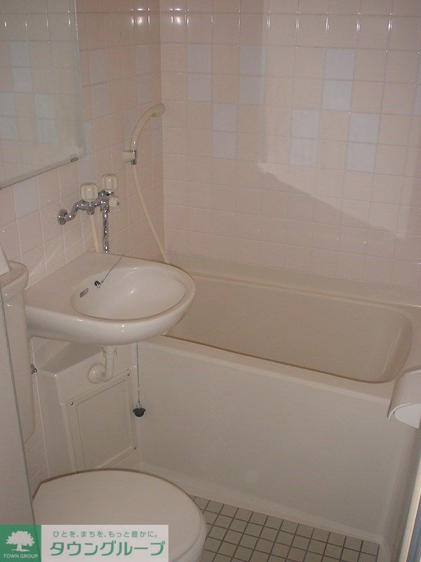 バス・シャワールーム