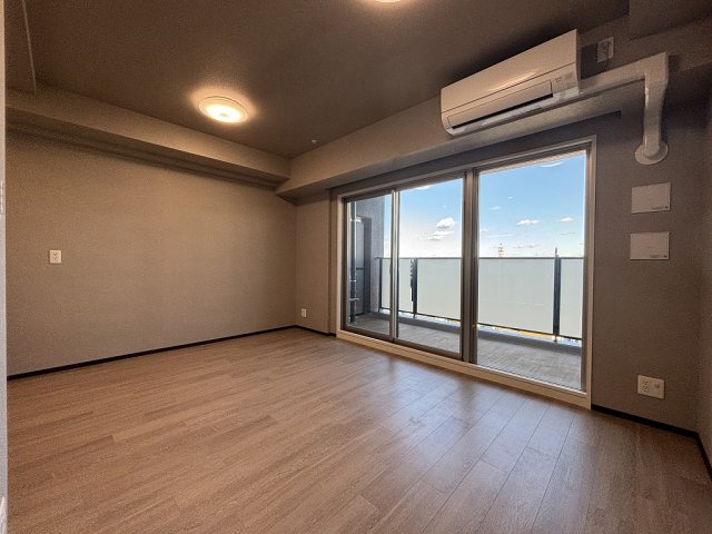 居室・リビング　エアコン・照明ありません