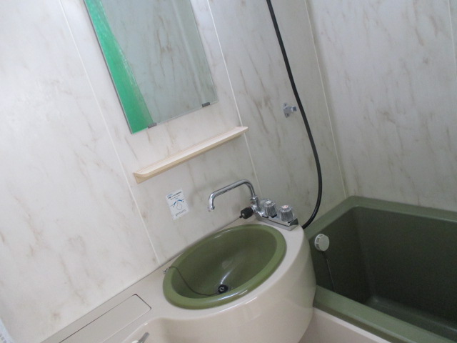 洗面設備　広い洗面スペース