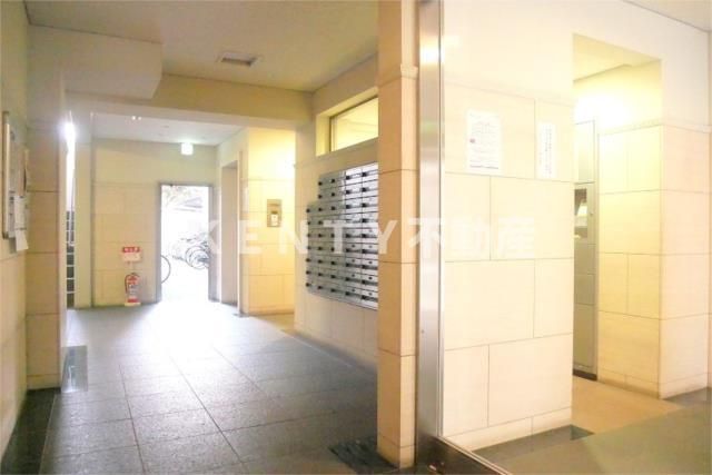 ロビー　建物の内部です