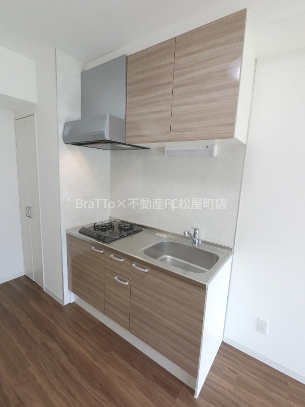 キッチン　キッチン（２口ガスコンロ）