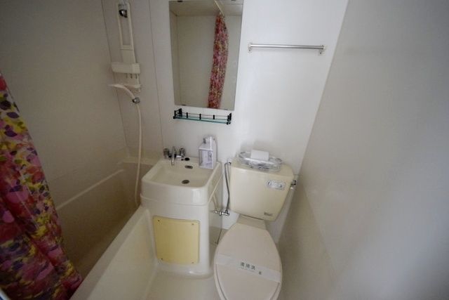 バス・シャワールーム　★お掃除が楽なバスルームです★