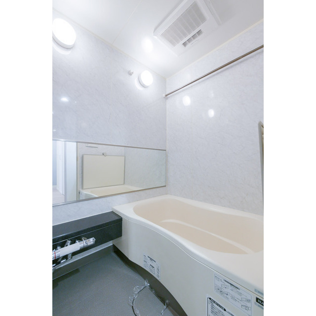 バス・シャワールーム　バスルーム※別部屋参考写真
