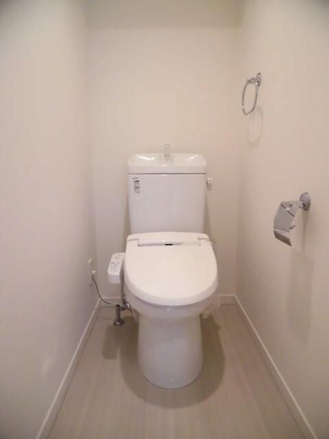 トイレ　温水洗浄便座♪