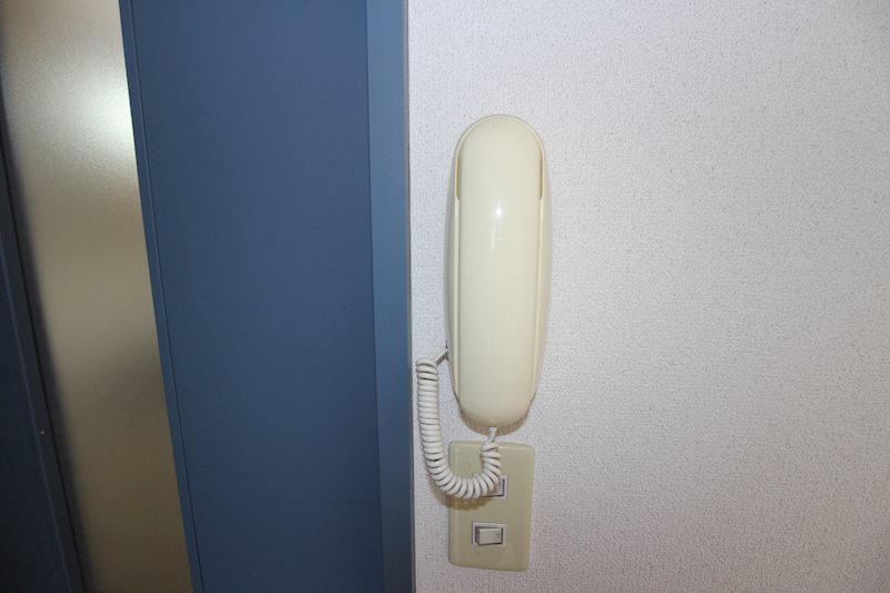 セキュリティ　同建物別号室の写真です。