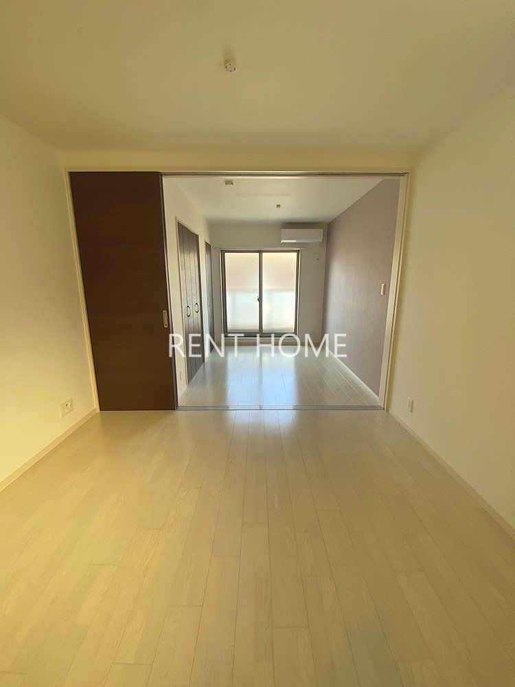 居室・リビング　リビング～洋室