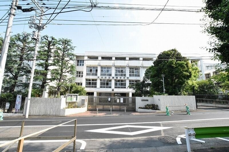 中学校　貝塚中学校（中学校）まで921m