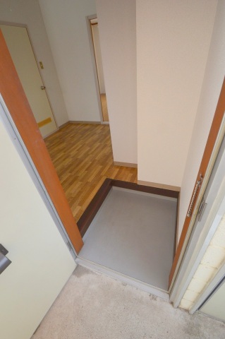 玄関　明るい玄関です