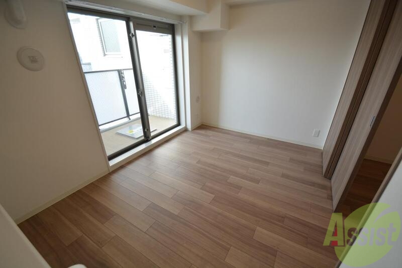 居室・リビング　広いリビングですよ。