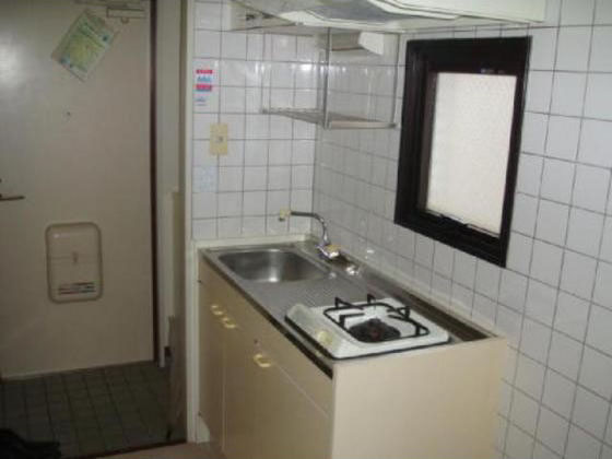 キッチン　※別号室の写真です。