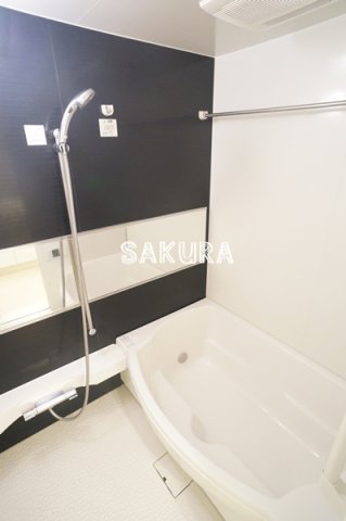 バス・シャワールーム　日々の疲れを癒すお風呂です♪