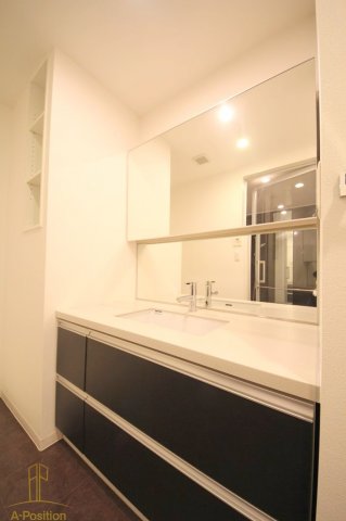 バス・シャワールーム　リバーサイドタワー中之島