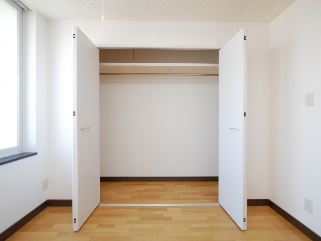 収納　衣類の収納に便利なクローゼット付きです♪