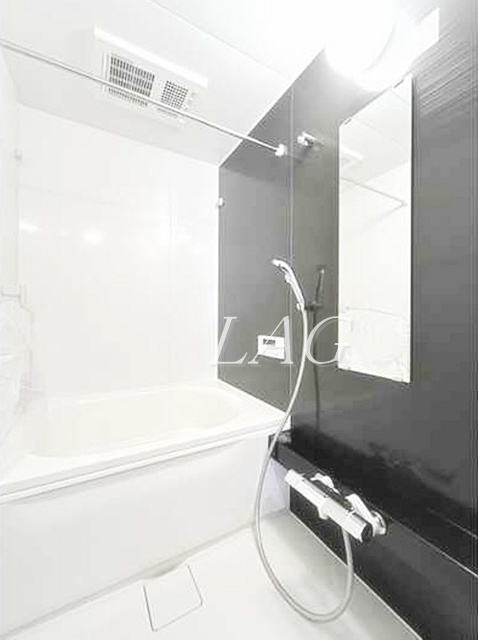 バス・シャワールーム　お風呂です。