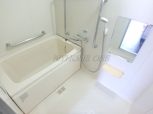 バス・シャワールーム　追焚バス