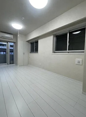 居室・リビング　別部屋の写真を使用しております。