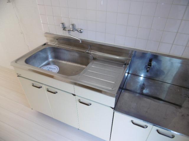 キッチン　調理スペースも広い！