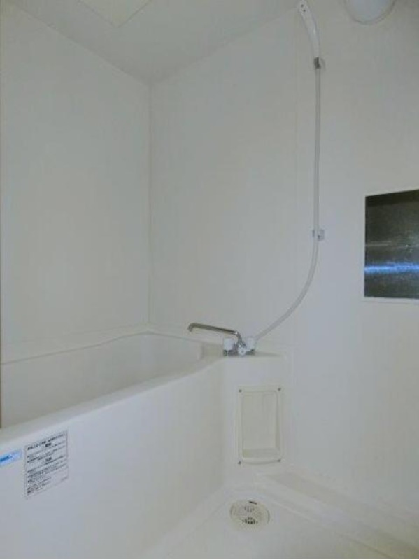 バス・シャワールーム　図面と現状に相違がある場合には現状を優先