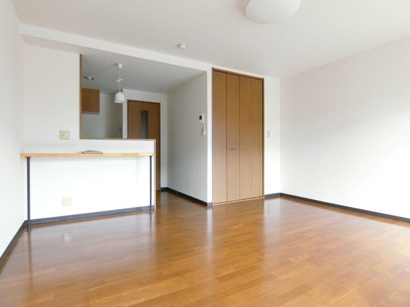 居室・リビング　図面と現状に相違がある場合には現状を優先