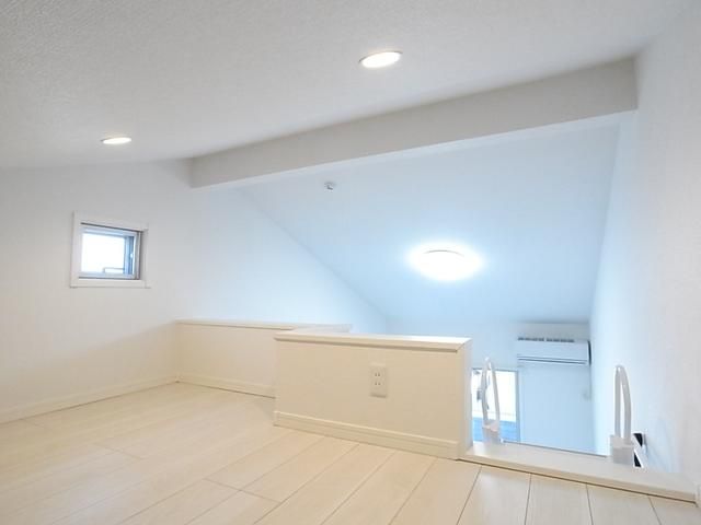 その他　ロフト付き