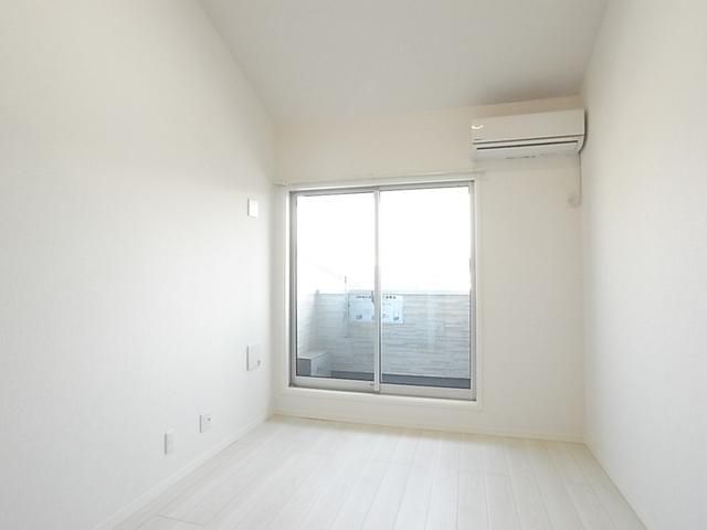 居室・リビング　居間です