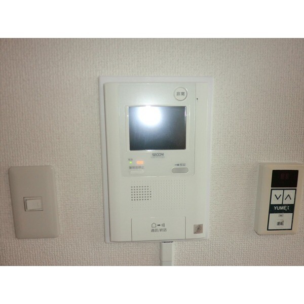 セキュリティ　リフォーム中の為、同物件別室写真