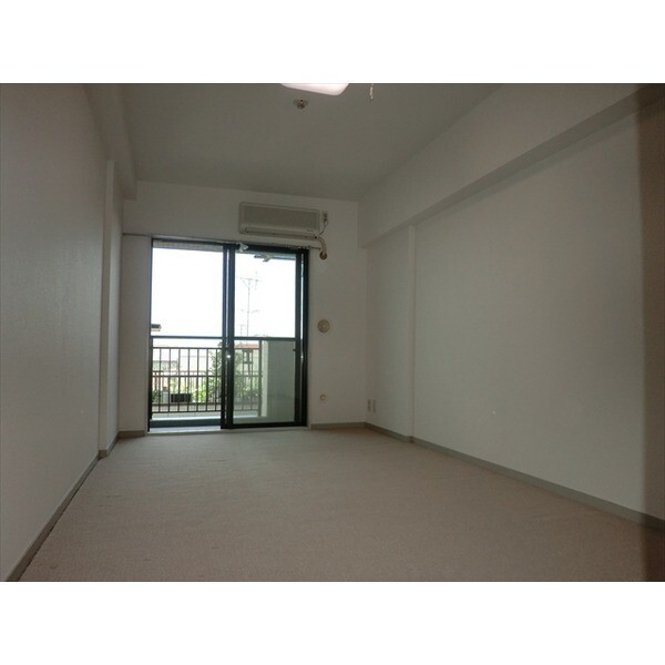 居室・リビング　リフォーム中の為、同物件別室写真