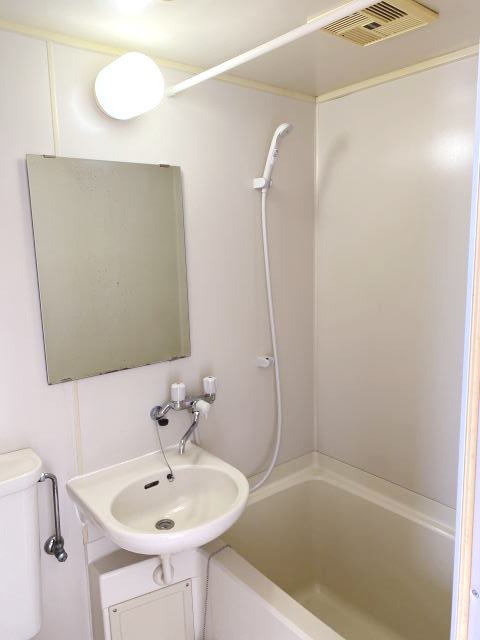 バス・シャワールーム　同仕様