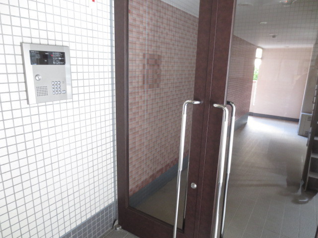 エントランス　建物入口