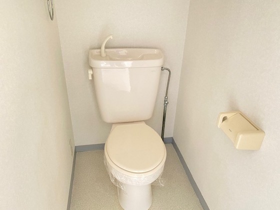 トイレ　※別部屋の写真です