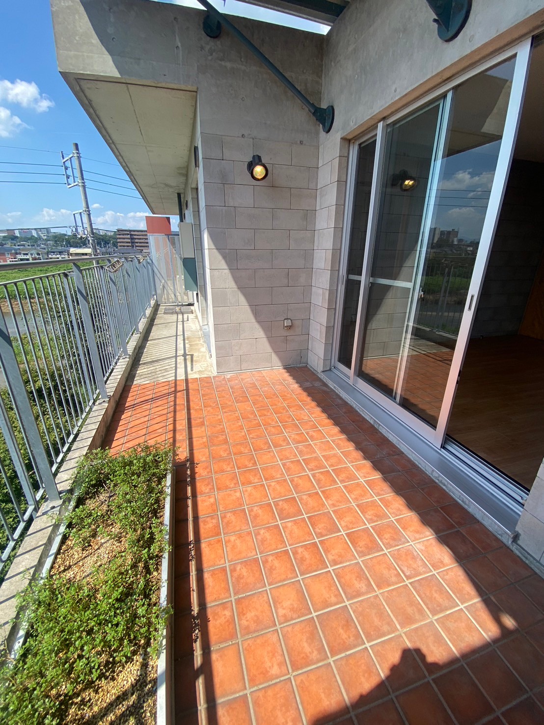 バルコニー　※他号室参考写真