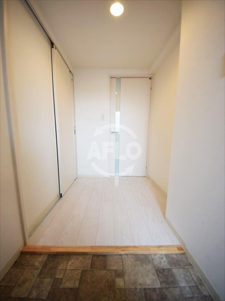 玄関　ドゥ・シンビオス桜川　玄関