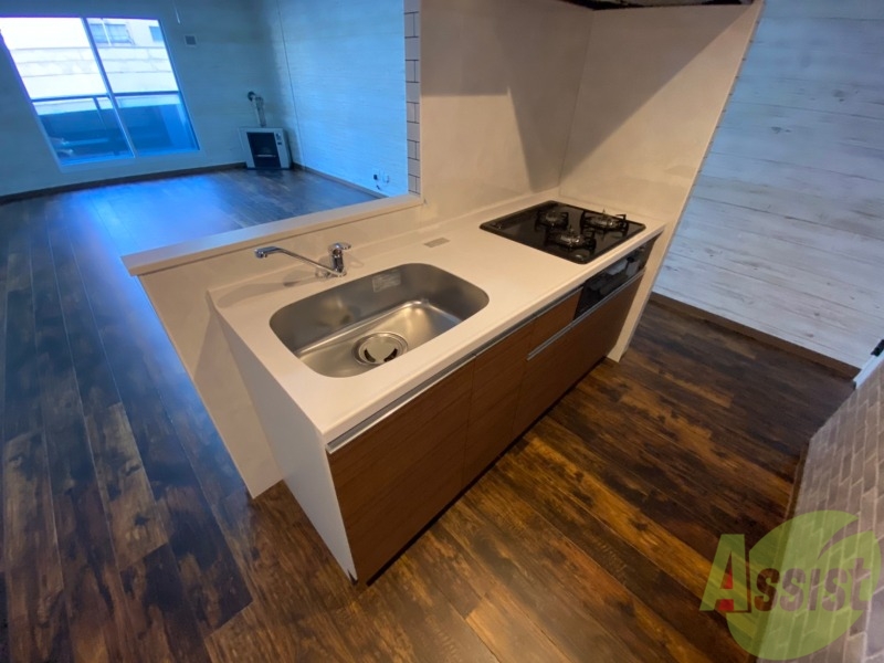 キッチン　キッチンはスペースも広々していて使いやすそうですよ！