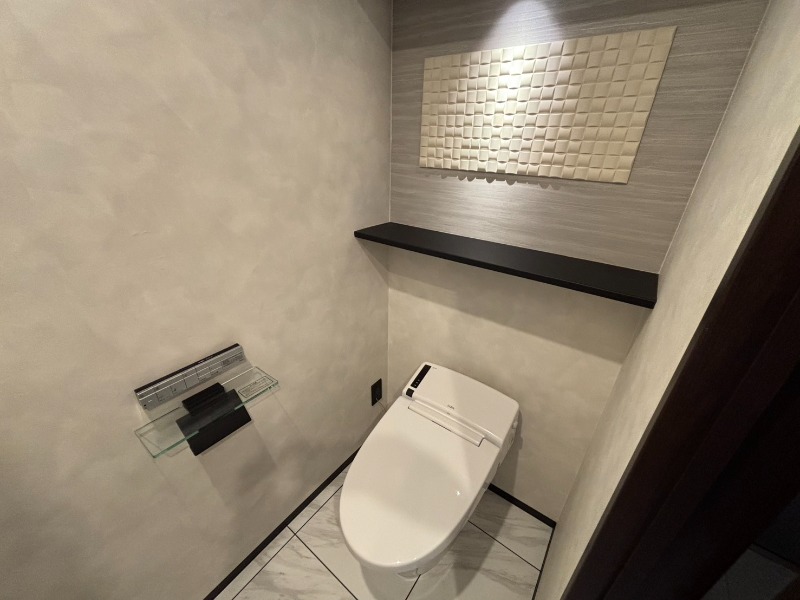 トイレ　トイレ