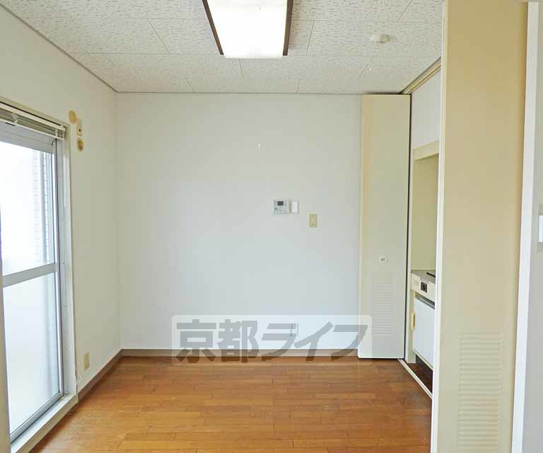 居室・リビング　綺麗なお部屋です。