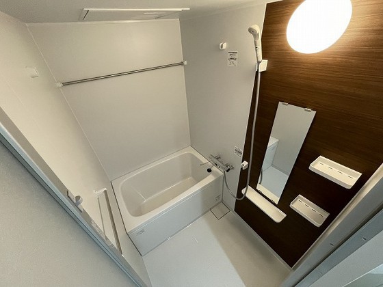 バス・シャワールーム　※別部屋の写真です