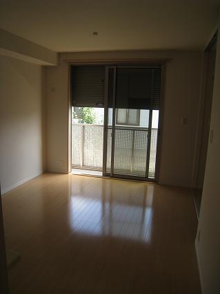 セキュリティ　シャッター雨戸