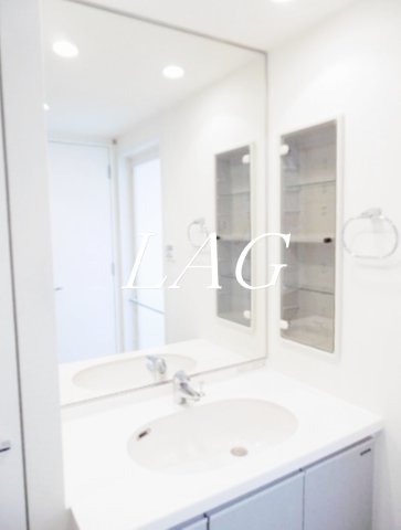 洗面設備　洗面台です。