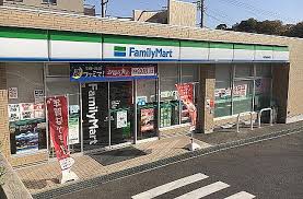 コンビニ　ファミリーマート 千種猫洞通店（コンビニ）まで218m