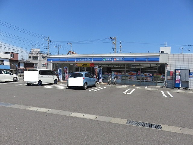 コンビニ　ローソン　新町店（コンビニ）まで72m