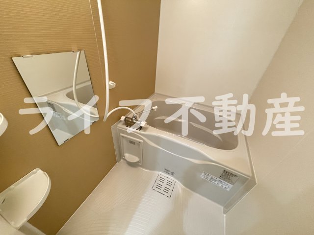 バス・シャワールーム　ゆったり過ごせるお風呂です