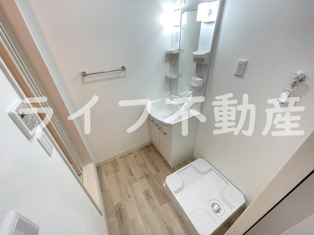 洗面設備　広い洗面スペース