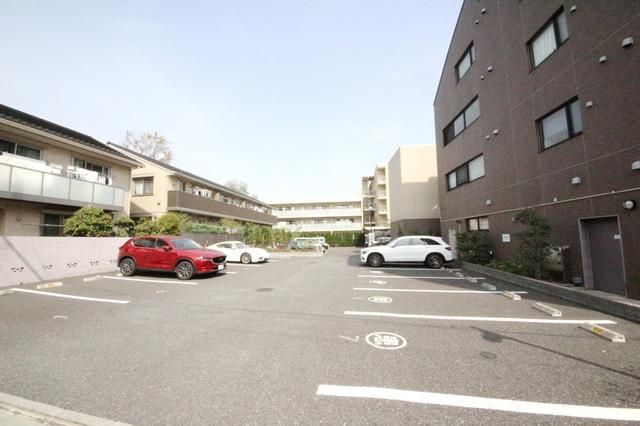 駐車場　★駐車場★