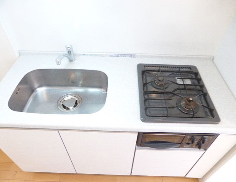 キッチン　★《見学予約受け付け中》設備充実のハイグレード賃貸マンショ