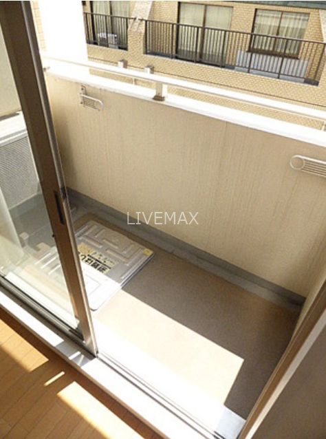 バルコニー　★《見学予約受け付け中》設備充実のハイグレード賃貸マンショ