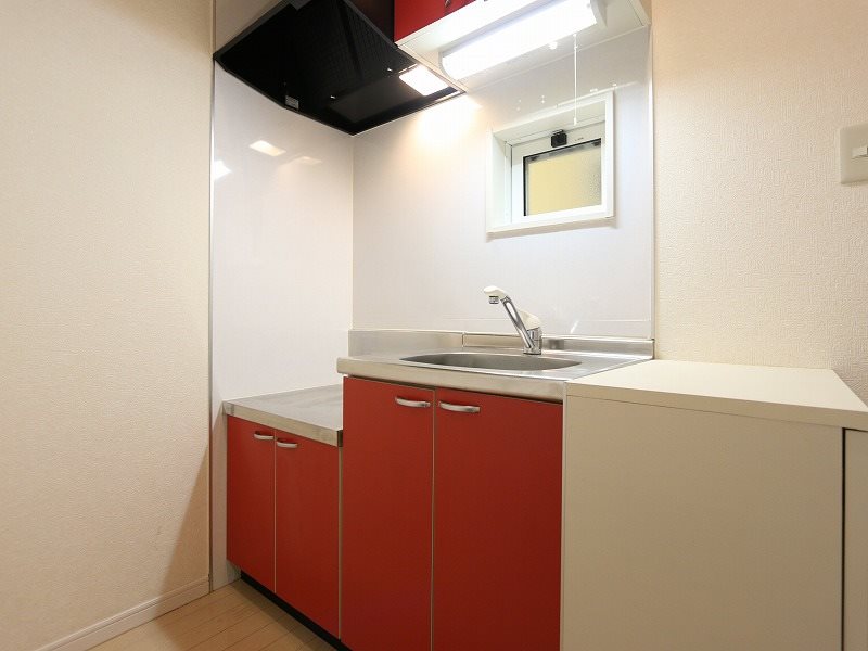 キッチン　同シリーズの別号室の画像。現況を優先します。