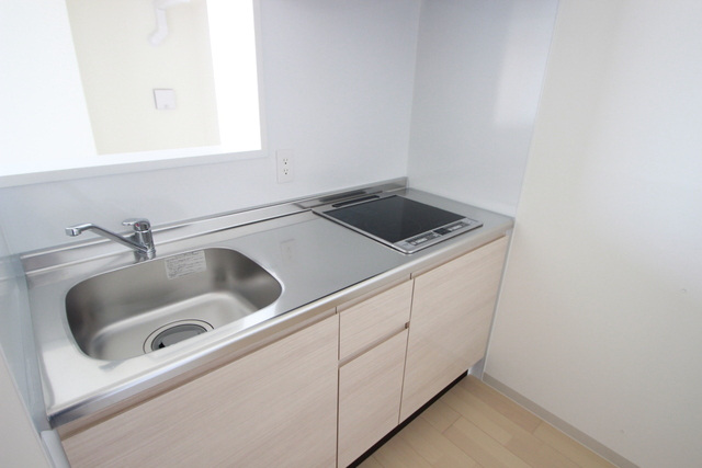 キッチン　※同物件別号室参考写真